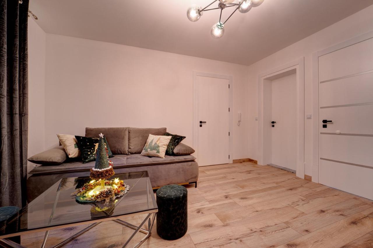 Lakris Apartment *