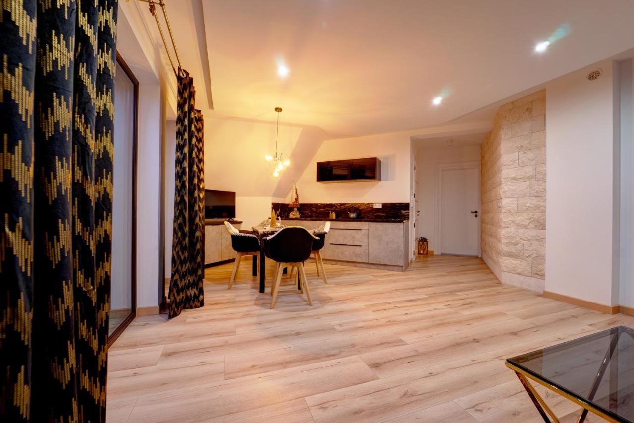 Apartment Lakris *